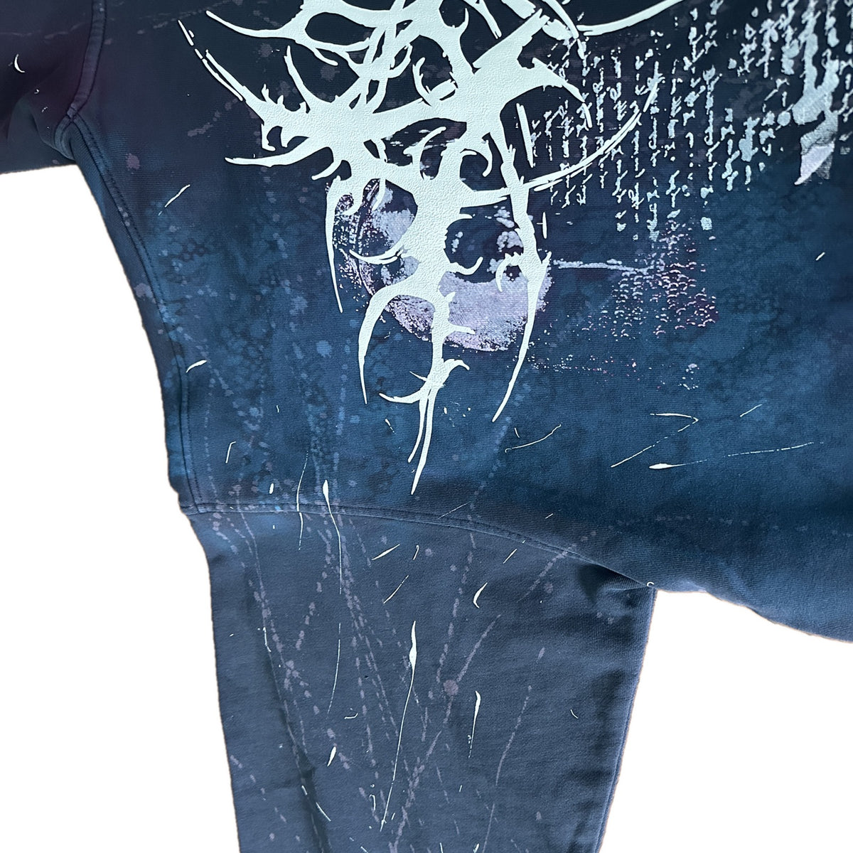 HALO SIGIL hoodie — detail
